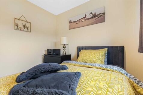 Bedroom Four (2)