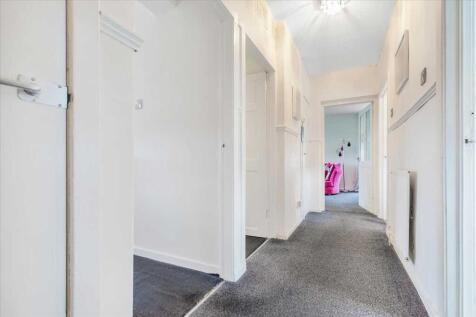 Entrance Hallway (1)