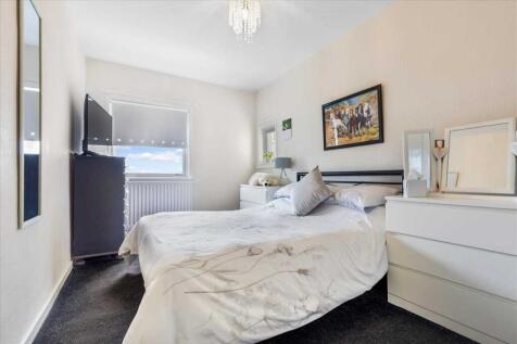 Bedroom Two (1)
