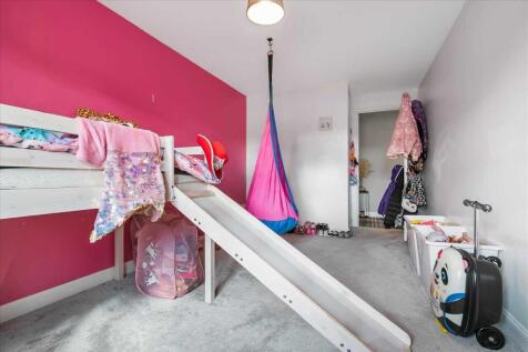 Bedroom Two (2)