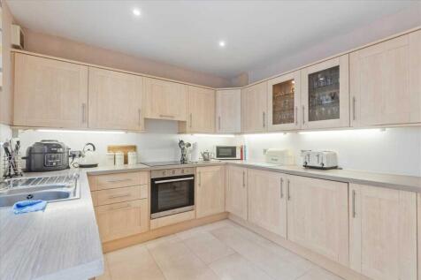 Kitchen (1)
