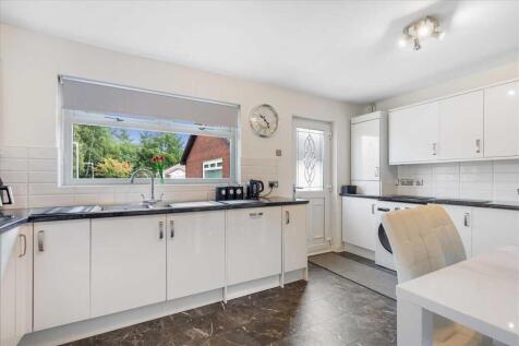 Kitchen Dining (3)