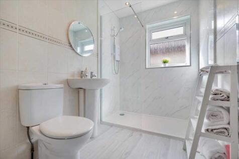 Shower Room (1)