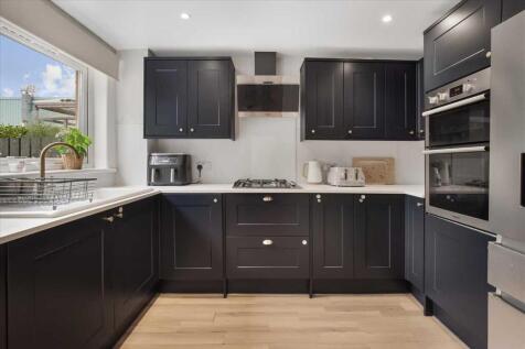 Kitchen (1)