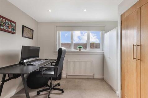 Bedroom Two (3)