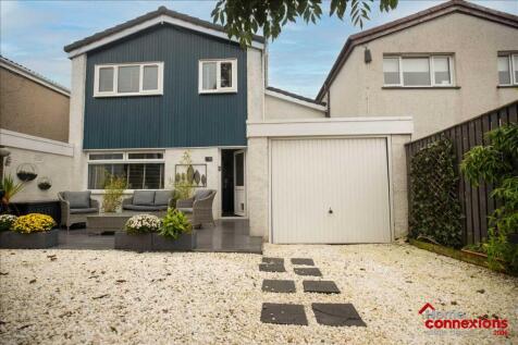 Garage/Driveway