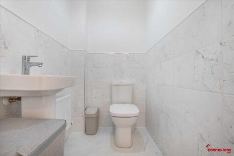 Lower Level WC