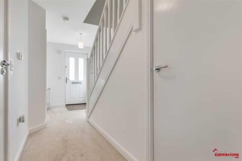 Entrance Hallway (1)