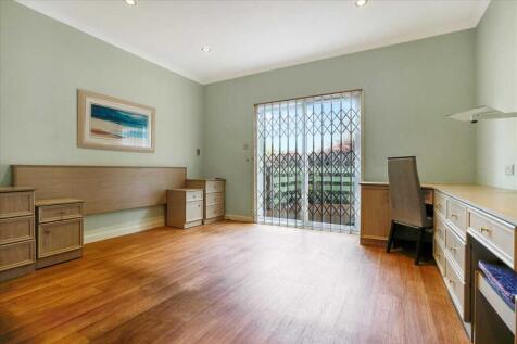 Family Room /