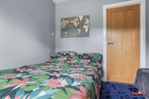 Bedroom Four (2)