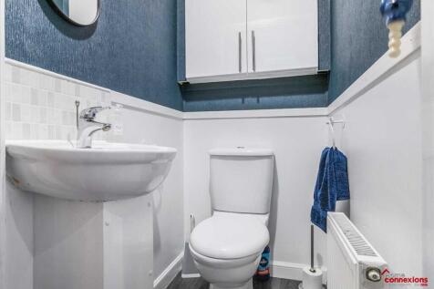 Lower Level WC