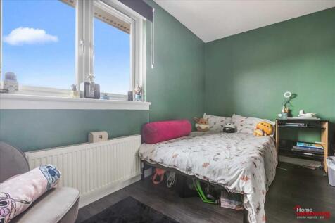 Bedroom Two (1)