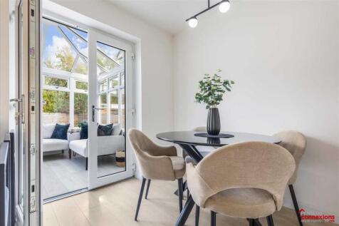 Kitchen Dining (4)