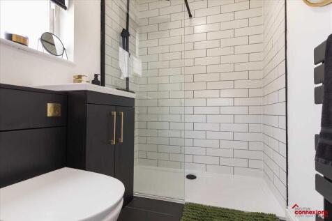 En-Suite (1)