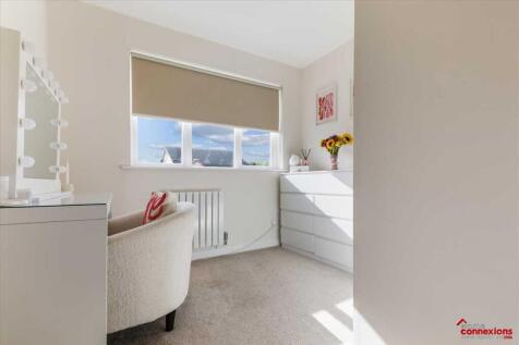 Bedroom Three (1)