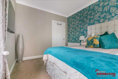 Bedroom One (2)