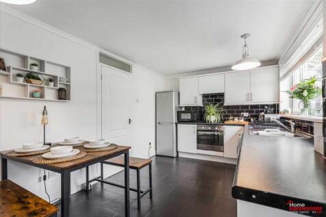 Kitchen Dining (3)