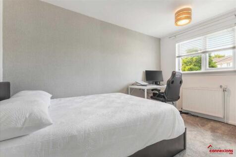 Bedroom Two (1)