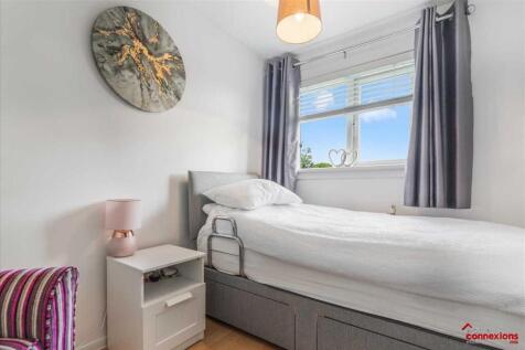 Bedroom Three (1)