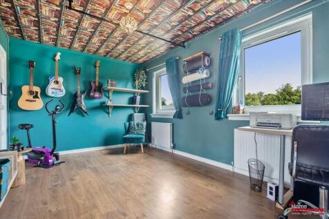 Bedroom One (1)