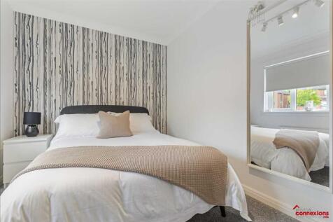 Bedroom Three (2)