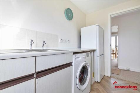 Kitchen (2)