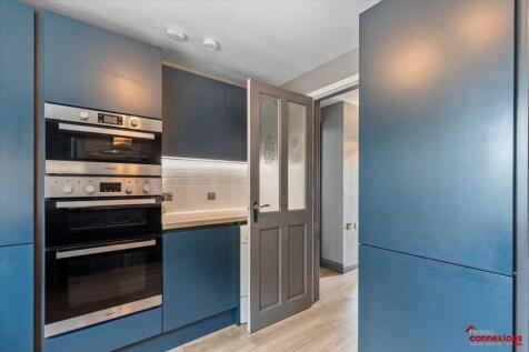 Kitchen (2)