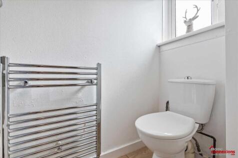Lower Level WC