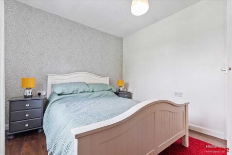 Bedroom Two (2)