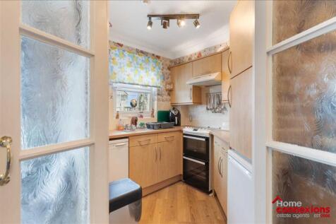 Kitchen (2)