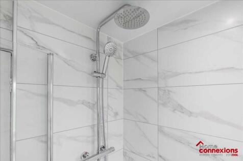 Bathroom (3)