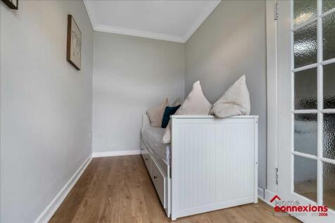 Bedroom Three (2)
