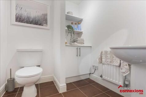 Lower Level WC