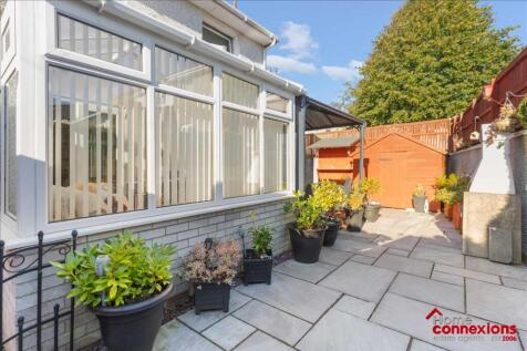 Rear Garden (2)