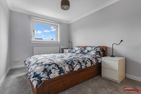Bedroom Two (1)