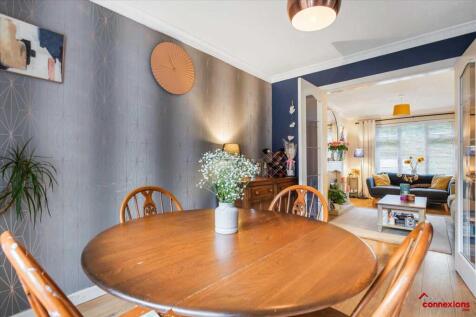 Dining Room (2)