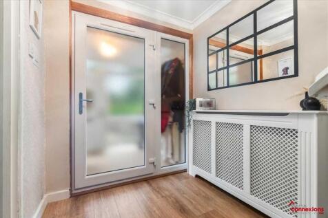 Entrance Hallway (1)