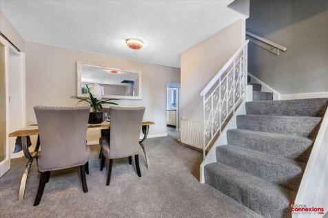 Dining / Family Area