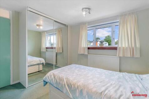 Bedroom Two (1)