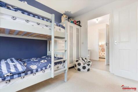 Bedroom Three (2)