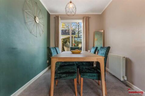 Dining Area (1)