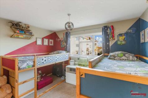 Bedroom Two (1)