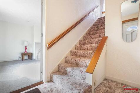 Entrance Hallway (2)