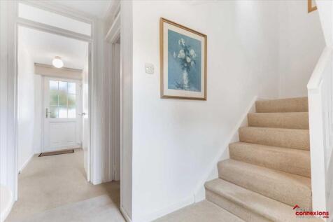 Entrance Hallway (1)