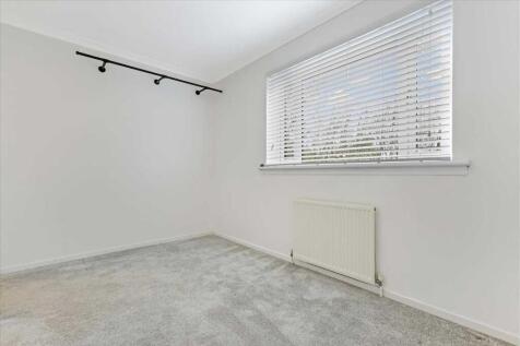 Bedroom One (2)