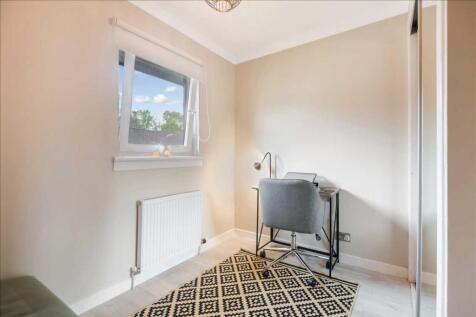 Bedroom Two (3)