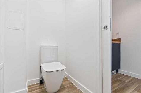 Lower Level WC
