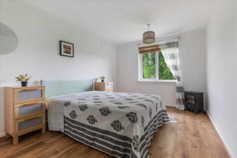 Bedroom (1)
