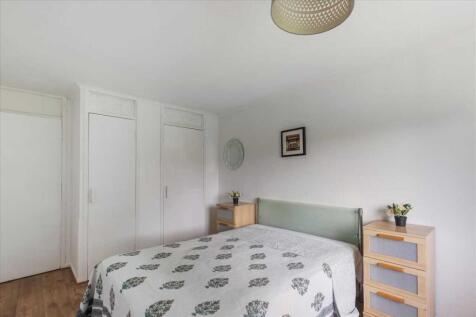 Bedroom (2)