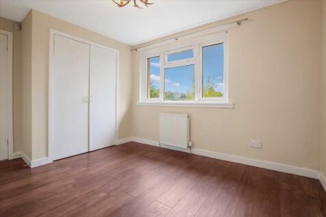Bedroom (2)